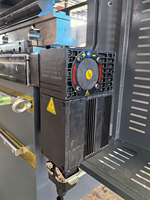 Presse plieuse hydraulique CNC entièrement automatique synchronisée WE67K 320T-3200 avec formage des extrémités pour le pliage de tôles d'acier