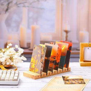 Présentoir de cartes de bureau en bois massif, support multi-niveaux pour photos et cartes postales, organisateur de bureau couleur naturelle - Product Image 3