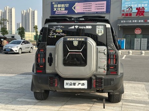 Jetour Traveler 2023 2.0T Tracción en las Cuatro Ruedas Cross PRO 254HP 3 Bloqueos Listo para Todoterreno Techo Solar Panorámico Exportación - Product Image 4