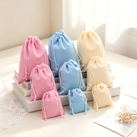 Pochette en velours multi-tailles avec cordon de serrage, sac en daim personnalisé avec logo imprimé, sac cosmétique, sac à bijoux, accessoires pour boucles d'oreilles et colliers, vente en gros