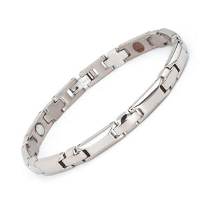 Bracelets magnétiques en titane de dernière génération 2025, <span class=keywords><strong>bienfaits</strong></span> pour la santé, bracelet magnétique, montre - Product Image 2