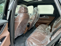 Chery Tiggo 9 Turbo SUV manuel de luxe avec intérieur en cuir foncé