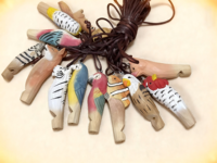 Sifflet jouet en bois écologique fait main, personnalisable, cadeau souvenir