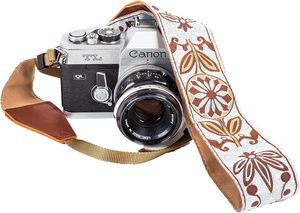 Wholesale <strong>Customized</strong> Multiple Vintage Ethnic Nylon Embroidered Jacquard Fabric <strong>Camera</strong> <strong>Straps</strong> for Outdoor <strong>DSLR</strong> Photographer <strong>Strap</strong> - Product Image 5