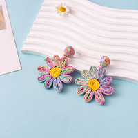 Anting Bunga Matahari Bohemian Trendi Musim Panas, Anting Tenun Rafia Kasual Pantai, Anting Temperamen Bunga