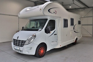 Autocaravana de Lujo USADA BARATA, Modelo XGO Dynamic 28 Blanca de 2013, para 4-6 Personas, Emisión Euro 5 - Product Image 5