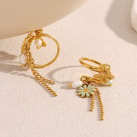 Bague ajustable plaquée or 18 carats avec pendentif marguerite, abeille et pompon en émail, et breloque perle pour femme