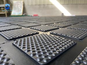 แผ่นยางปูพื้นสำหรับปศุสัตว์ในฟาร์ม - Product Image 4