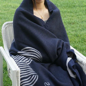 Mantas de cama portátiles para acampar al aire libre personalizadas, ropa de cama de lana fina para niños, aire acondicionado amigable para uso en interiores - Product Image 5