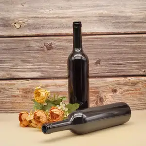 Bouteille de spiritueux en verre noir de 750ml avec bouteille de couleur personnalisée emballage en verre transparent de vin avec liège en bois pour boissons au champagne