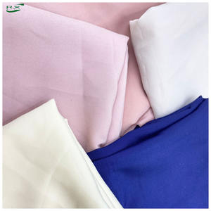 Tissu en mousseline de soie composite recyclé en polyester uni de couleur unie écologique en gros personnalisé pour chemise <span class=keywords><strong>hijab</strong></span> écharpe doublure - Product Image 3