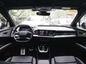 HUGE AUTO EV Tout nouveau Au-di Q5 E-tron E Tron <span class=keywords><strong>Etron</strong></span> SUV intermédiaire Véhicule à énergie nouvelle Voiture électrique EV Véhicule électrique - Product Image 6