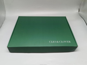 กล่องบรรจุภัณฑ์รีไซเคิล Heaven and Earth สำหรับส่งเสื้อผ้า - Product Image 5