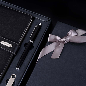 Confezione regalo per Notebook aziendale in pelle con logo personalizzato Set quotidiano per insegnante di scuola regalo per adulti forniture per <span class=keywords><strong>ufficio</strong></span> Set regalo per uomo <span class=keywords><strong>donna</strong></span> - Product Image 3