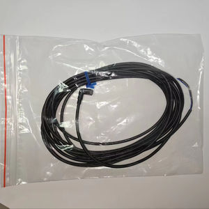 XS3F-M322-305-R 全新 M8 90 °   母头电缆，3 针 5 <span class=keywords><strong>m</strong></span> 软电缆，PVC，IP67，DC125 V 1 A，-25 - +80 ℃ ，机器人/传感器已就绪 - Product Image 4