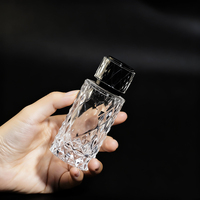 Botol Parfum Kaca Silinder Transparan 60ml Elegan dengan Ukiran Berlian, Tutup Sekrup, dan Sablon, Tersedia