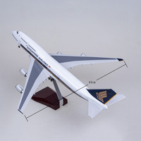 Modèle d'avion en résine Boeing 777-300ER de Turkmenistan Airlines à l'échelle 1/158, 47 cm, avec trains d'atterrissage - Cadeau de remise de diplôme et de Nouvel An
