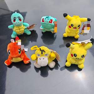 Großhandel 4 Zoll Pocket Monsters Schlüssel bund <span class=keywords><strong>Pikachu</strong></span> Anhänger Johnny Turtle Little Fire Dragon Psyduck Poke Mon Mixed Set PP Baumwolle - Product Image 3