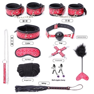 Ensemble de bondage SM étanche en PU, menottes, dispositifs de retenue, ensemble dix pièces avec bandeau, bâillon à boule, <span class=keywords><strong>fouet</strong></span> et chaîne pour couples, pour l'entraînement et le jeu coquin - Product Image 4