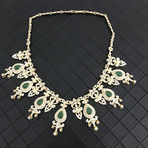 Set di Gioielli da Sposa Vintage Placcati Oro Turco con Bracciale, Orecchini, Collana, Anello e Corona per Matrimonio e Festa di Fidanzamento - Product Image 5