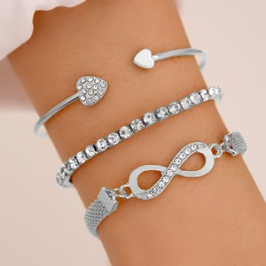 Bracelet porte-bonheur à 8 caractères, ensemble de trois pièces, design créatif rétro simple, nouveau bracelet ouvert en forme de cœur pour femmes - Product Image 5