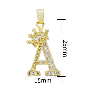 Personalizzato bianco strass intarsiato corona lettera <span class=keywords><strong>A-Z</strong></span> 26 alfabeto iniziale oro ottone ciondolo <span class=keywords><strong>Charm</strong></span> per la creazione di gioielli fai da te - Product Image 2
