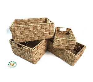 Handmade Eco Friendly Nature Sedge Color Home Decor Modern Indoor Storage <b>Baskets</b> <b>Plant</b> <b>Basket</b> Made in Vietnam - Product Image 1