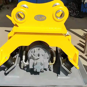 Compacteur hydraulique Cqm pour excavatrice, utilisation sur chantier de construction - Product Image 1