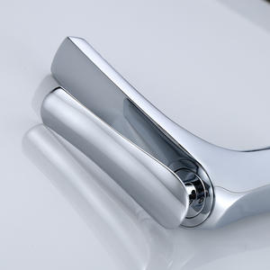 Grifo de Lavabo Chenlu de un Solo Orificio, con Válvula de Cerámica y Cobre, Montaje en Cubierta - Product Image 2