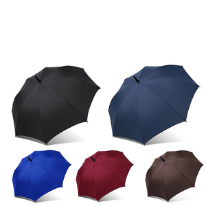 Vente en gros de parapluies de golf de grande taille, impression de logo personnalisée, protection double couche, parapluie automatique droit léger - Product Image 1