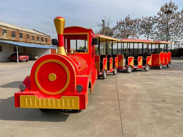 Dongyuan TRDU-001 Electric Trackless Sightseeing Train-Battery-Powered Fiberglass Outdoor/Indoor Use >10 Passengers Henan