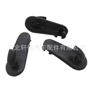 คลิปยึดพรมปูพื้นรถยนต์ Xuanyou รุ่น 74985-1MA1A สำหรับ Infiniti Nissan Murano Qashqai Sylphy Livina Patrol - Product Image 5