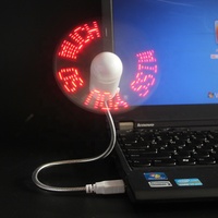 Cadeaux publicitaires usb petit ventilateur pliable plug-in led logo sept couleurs flash ventilateur plug-in téléphone portable ventilateur d'ordinateur