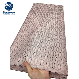Tessuto Voile in Cotone Svizzero 100% Dorato Bestway all'Ingrosso per Uomo, Morbido Pizzo per Uomo - Product Image 4
