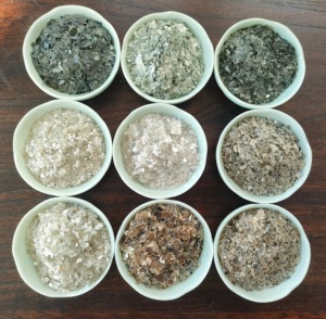 Doğal Kaya Pulları ve Renkli Mika Tozu, Dekorasyonlar İçin Isıya Dayanıklı <span class=keywords><strong>Mineral</strong></span>, Shengping Markası, Hebei, Çin - Product Image 2