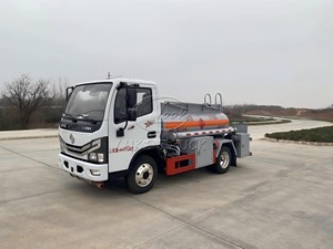รถบรรทุกน้ำมันเชื้อเพลิงหลายขนาด 2000L-12000L รถบรรทุกถังพิเศษ แข็งแรง ทนทาน รถขนส่งน้ำมันเชื้อเพลิงที่เชื่อถือได้ - Product Image 5