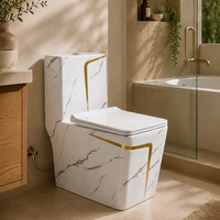 WC en céramique à double chasse, cuvette carrée à motif marbré avec abattant à fermeture douce, équipement sanitaire moderne pour salle de bain