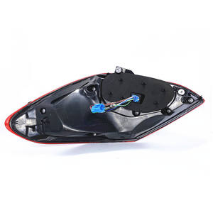 Luces Traseras LED Secuenciales Nuevas Originales para Mercedes-Benz Clase S W205 2019-2021, Lente Transparente 6000K, Señal de Freno Dinámica - Product Image 5