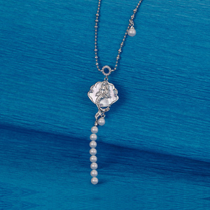 Collier pendentif religieux plaqué argent pour femme avec perles d'imitation et chaîne à perles en zircon cubique pour un usage quotidien - Product Image 4