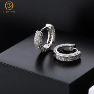 Pendientes de Aro Unisex de Oro Platino 10k 14k 18k con Diamantes de Laboratorio Totalmente Engastados, Estilo HipHop, para Punk Rock y Rapper - Product Image 1