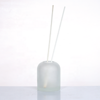Bouteilles diffuseurs de parfum en verre givré blanc personnalisées en usine, de 50 ml à 300 ml, carrées, durables, écologiques, couleurs et logos personnalisés disponibles