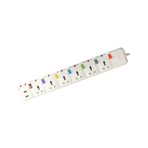 Multiprise électrique avec 4 prises et 2 ports USB, câble de 5 m, commande marche/arrêt - Product Image 1