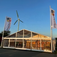 Tente de réception en aluminium de luxe pour événements extérieurs, tente de mariage à structure ouverte avec parois latérales transparentes en PVC pour banquets