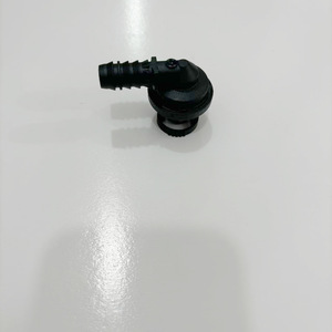 อุปกรณ์ต่อท่อสุญญากาศออดี้ 06M131055EP สำหรับ A6 A7 A8 ชิ้นส่วนทดแทนพลาสติก - Product Image 1