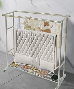 Estante <span class=keywords><strong>de</strong></span> exhibición <span class=keywords><strong>de</strong></span> oro al por menor, tienda <span class=keywords><strong>de</strong></span> <span class=keywords><strong>ropa</strong></span> y madera para muebles <span class=keywords><strong>de</strong></span> metal, madera <span class=keywords><strong>de</strong></span> acero con superficie pulida, embalado en cartón - Product Image 1