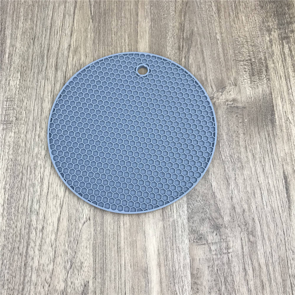 กลมสีเทา