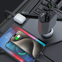 Pengisi Daya Mobil USB 35W PD Pengisian Cepat Kabel Tipe C yang Dapat Ditarik Adaptor Port Ganda untuk Ponsel Tablet Kamera Mengemudi Bepergian