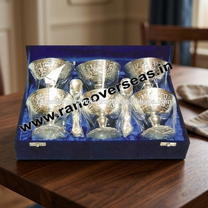 Juego de Tazones Redondos para Helado Plateados con Diseño Clásico y Cuchara, Vajilla de Latón con Impresión a 1 Color para Regalos de Fiesta de Navidad - Product Image 3