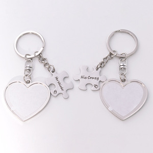 Pendentif porte-clés <span class=keywords><strong>Couple</strong></span> chat en forme de coeur <span class=keywords><strong>noir</strong></span> <span class=keywords><strong>et</strong></span> <span class=keywords><strong>blanc</strong></span> technologie de transfert thermique en métal Sublimation pour l'amour - Product Image 1