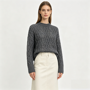 Suéter de Punto Grueso para Mujer, Manga Larga, Color Gris, de Alta Calidad, Personalizado OEM y ODM, Venta al Por Mayor, Estilo Casual, Marca Ulla - Product Image 1
